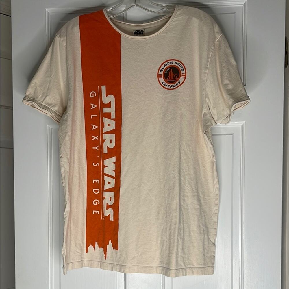 Disney Star Wars Galaxy's Edge Cream and Orange Tee.  Large